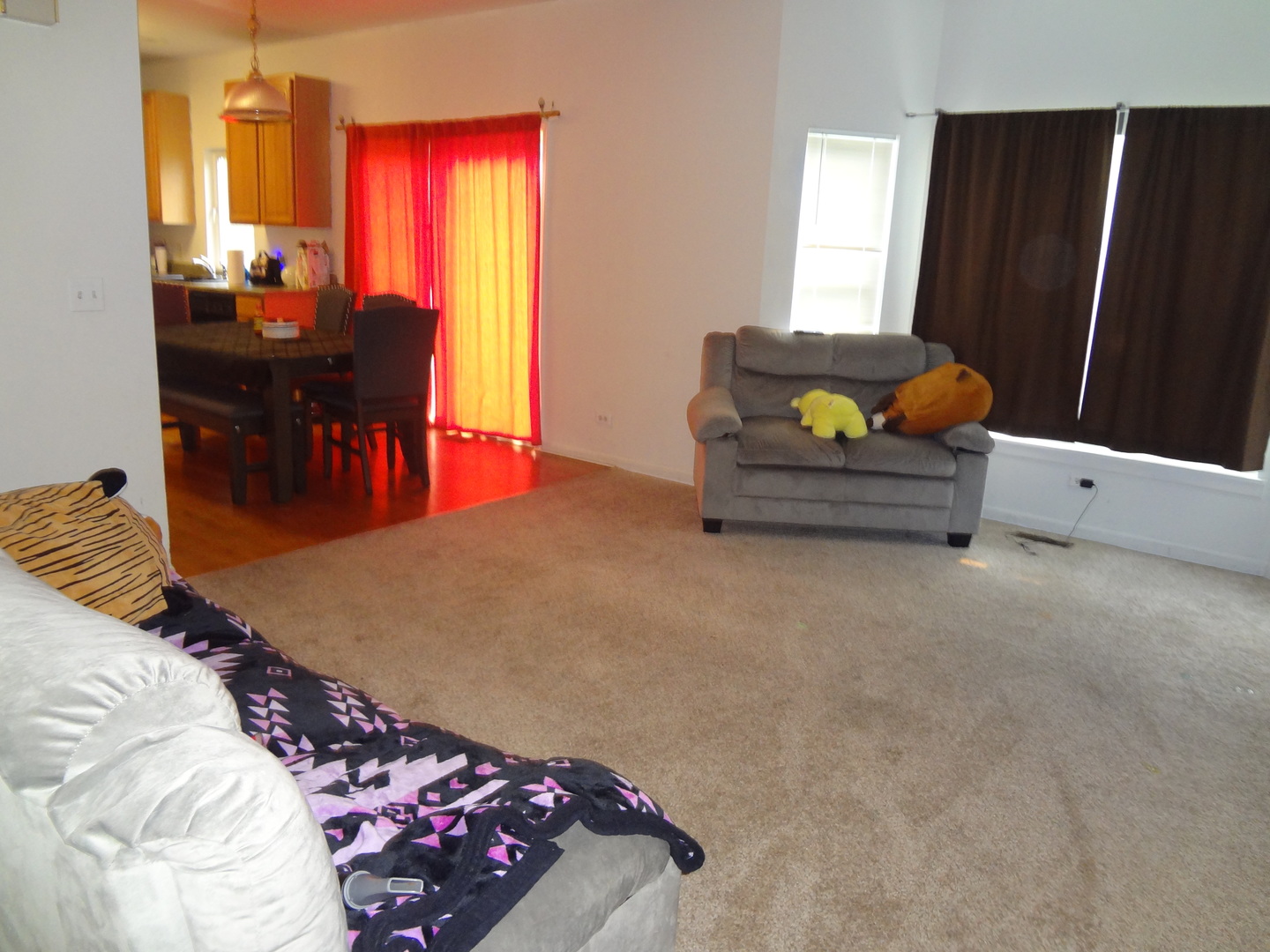 4th image of 1035 Deer Creek Rd, Carpentersville, IL 60110 | MLS# 12721810