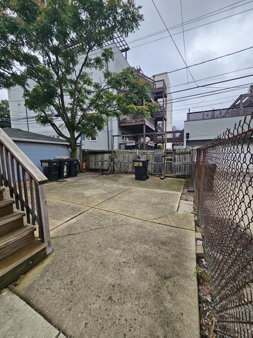 9th image of 2318 W Grand Ave, Chicago, IL 60612 | MLS# 12721831