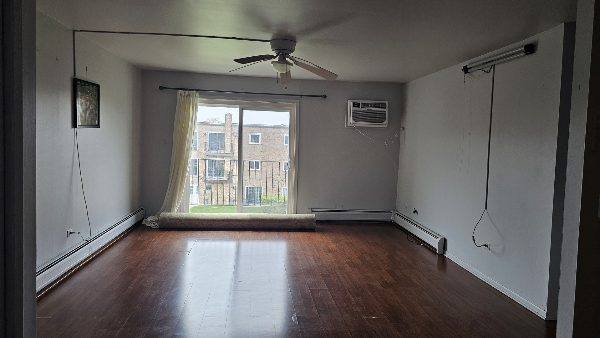 2nd image of 155 W Elk Trl #354, Carol Stream, IL 60188 | MLS# 12721865