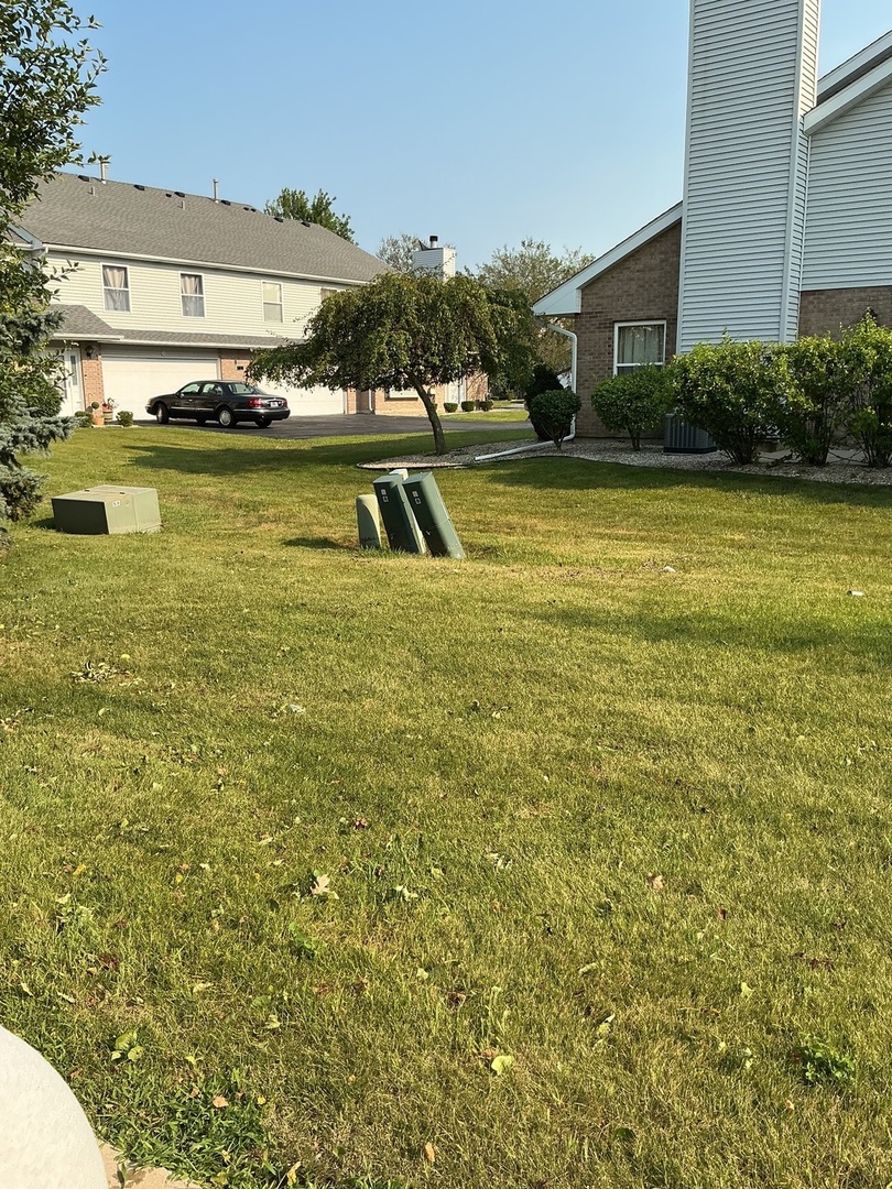 4th image of 5613 W Sutton Pl, Monee, IL 60449 | MLS# 12721970