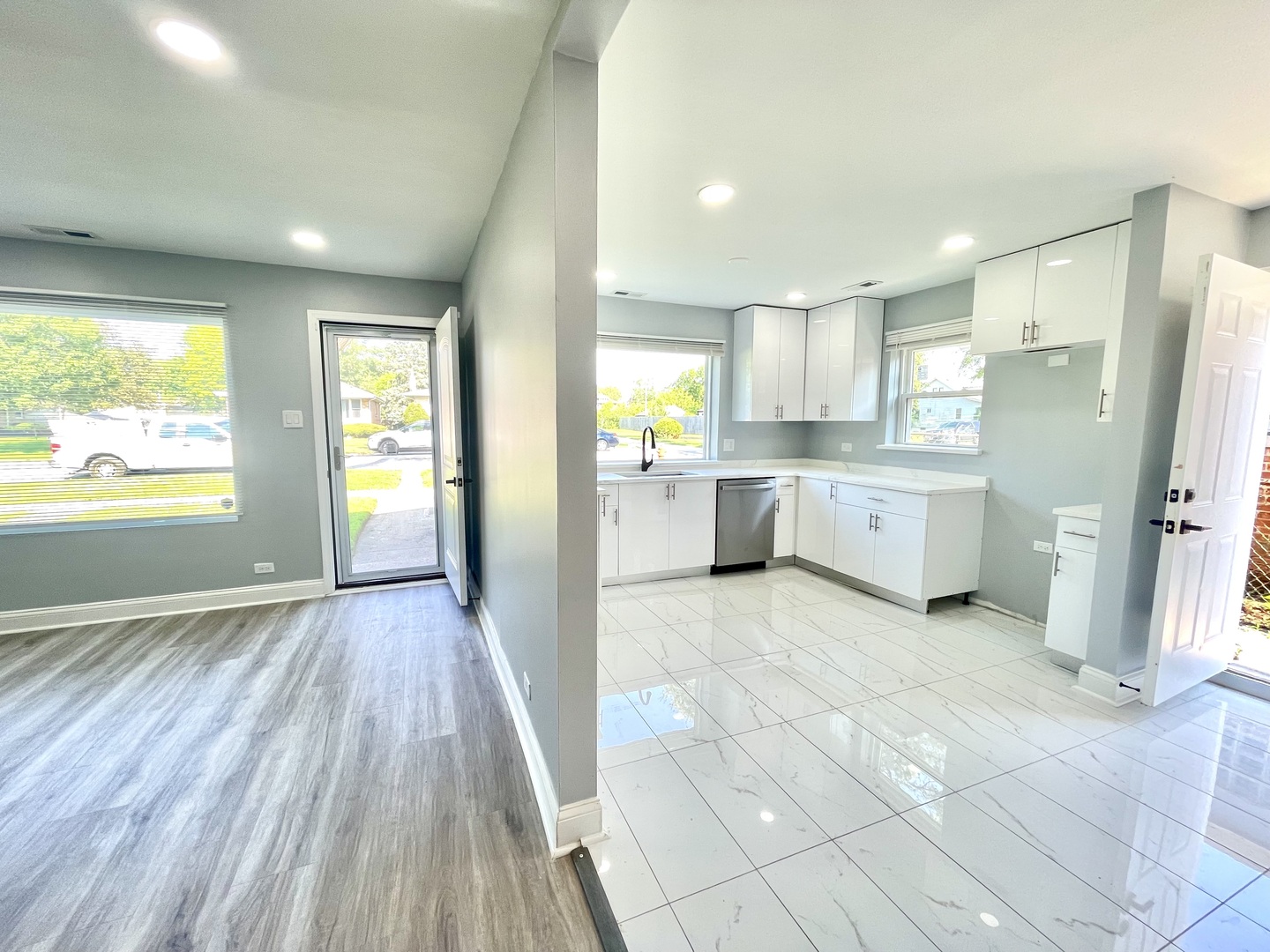 5th image of 15822 S Ashland Ave, Harvey, IL 60426 | MLS# 12721983