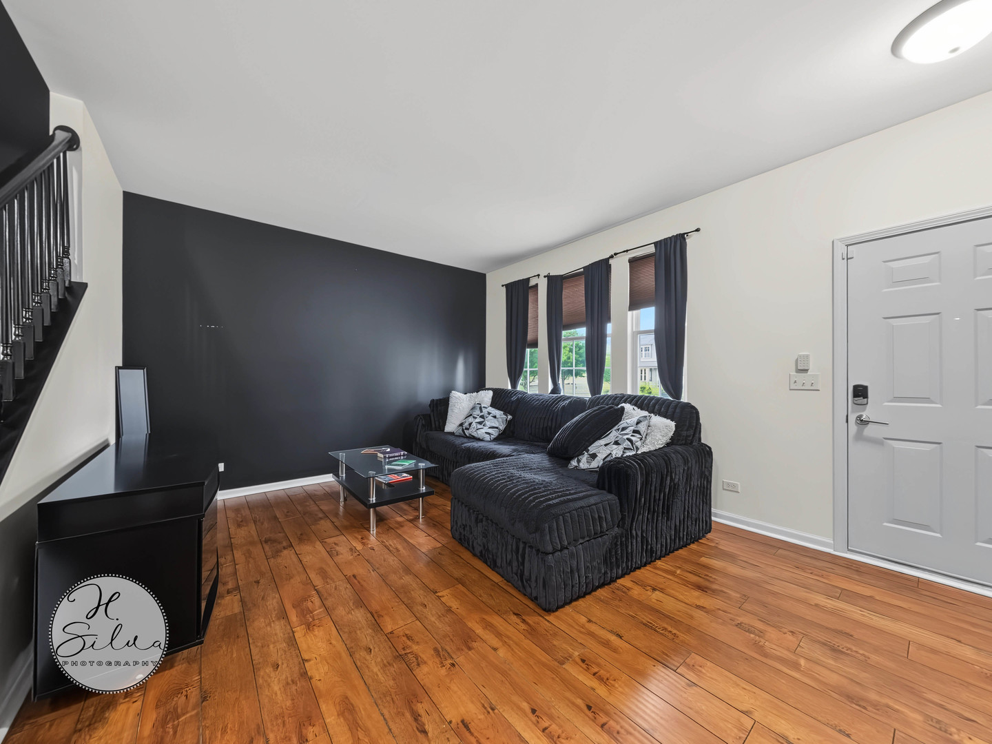 2nd image of 708 Bay Shore Dr, Pingree Grove, IL 60140 | MLS# 12721987