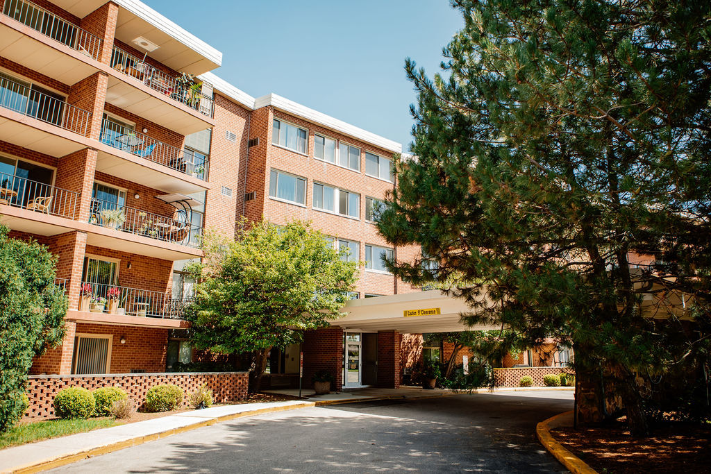 1st image of 16 E Old Willow Rd #206-S, Prospect Heights, IL 60070 | MLS# 12722081