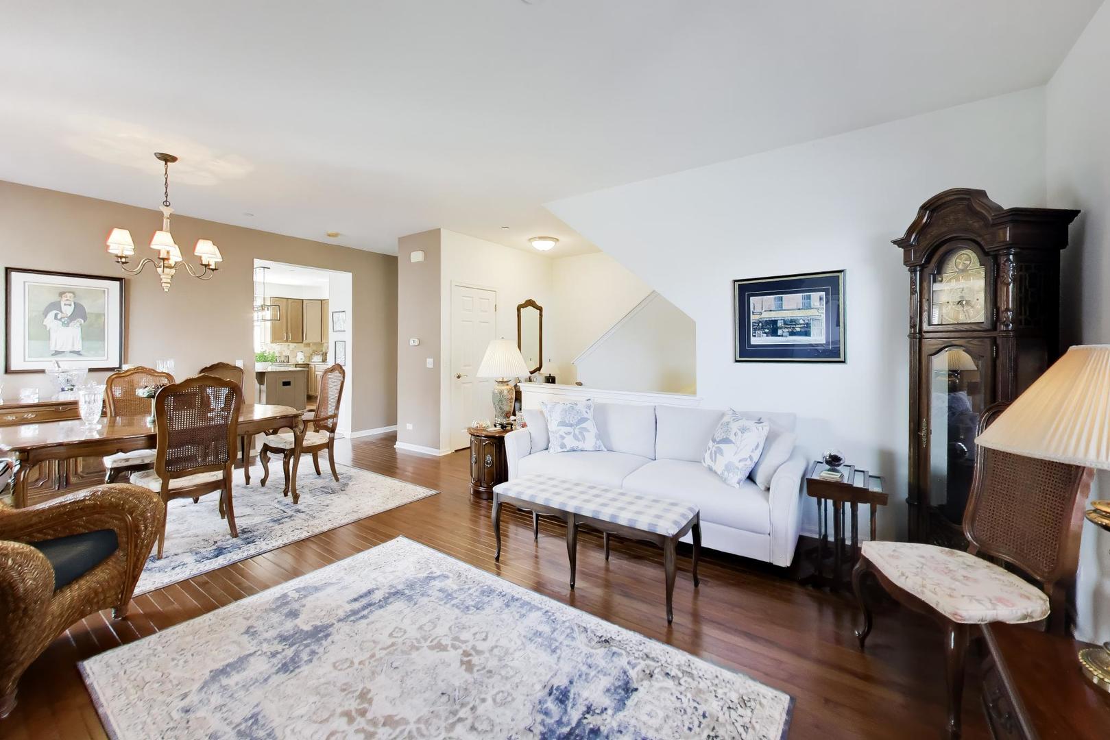 3rd image of 213 River Front Dr #213, Mount Prospect, IL 60056 | MLS# 12722185