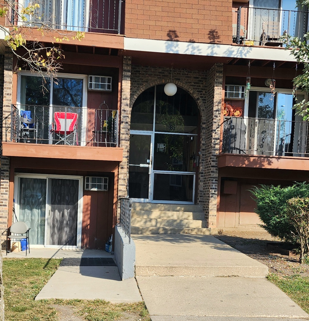 1st image of 1085 Knoll Ln #207, Hoffman Estates, IL 60194 | MLS# 12722336