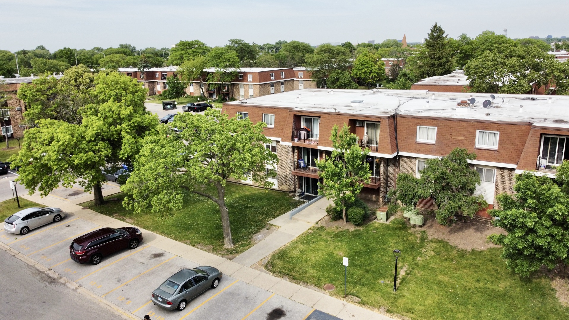3rd image of 1085 Knl Ln, Hoffman Estates, IL 60194