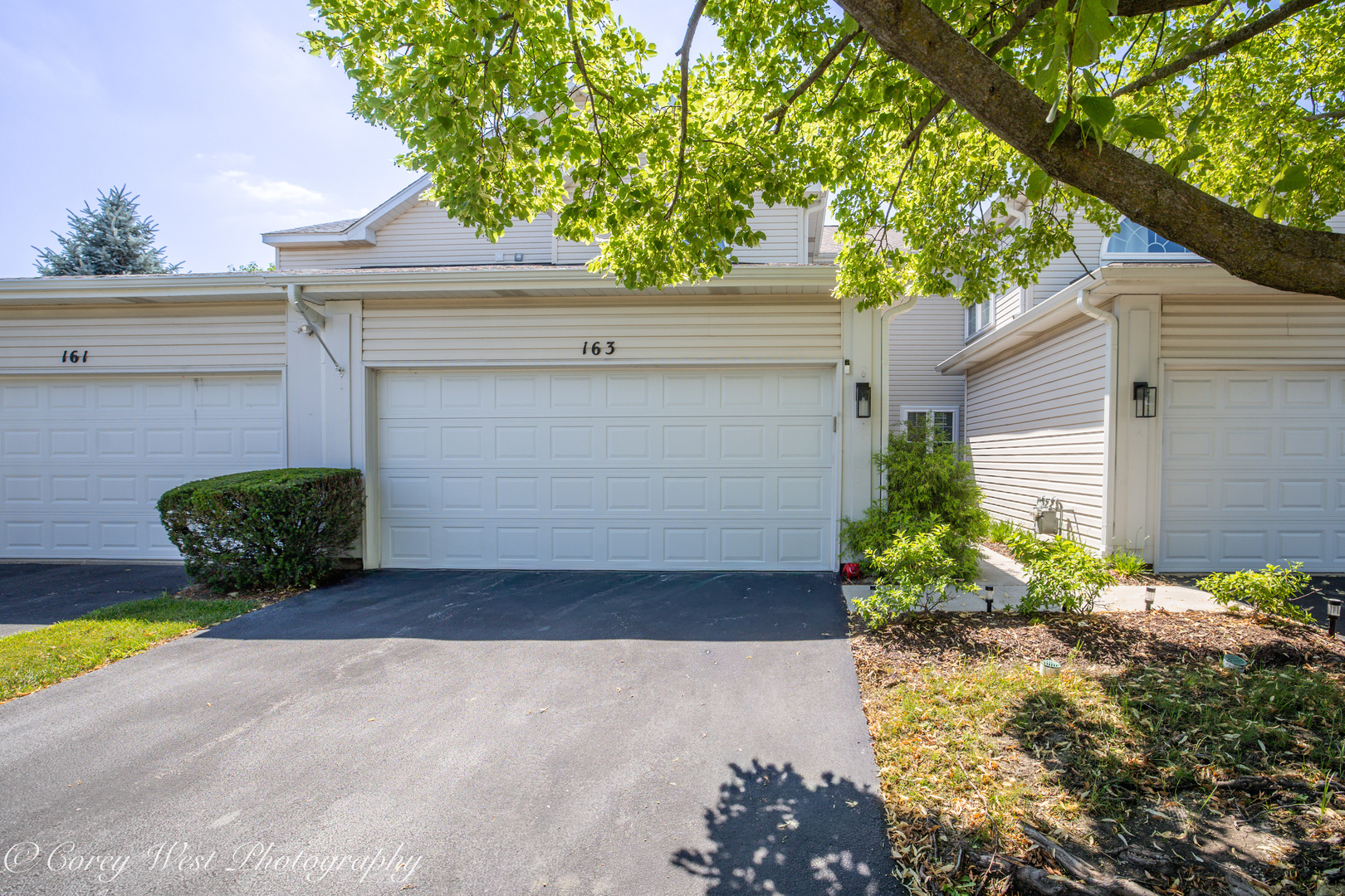 1st image of 163 N Barton Trl, Batavia, IL 60510 | MLS# 12722389