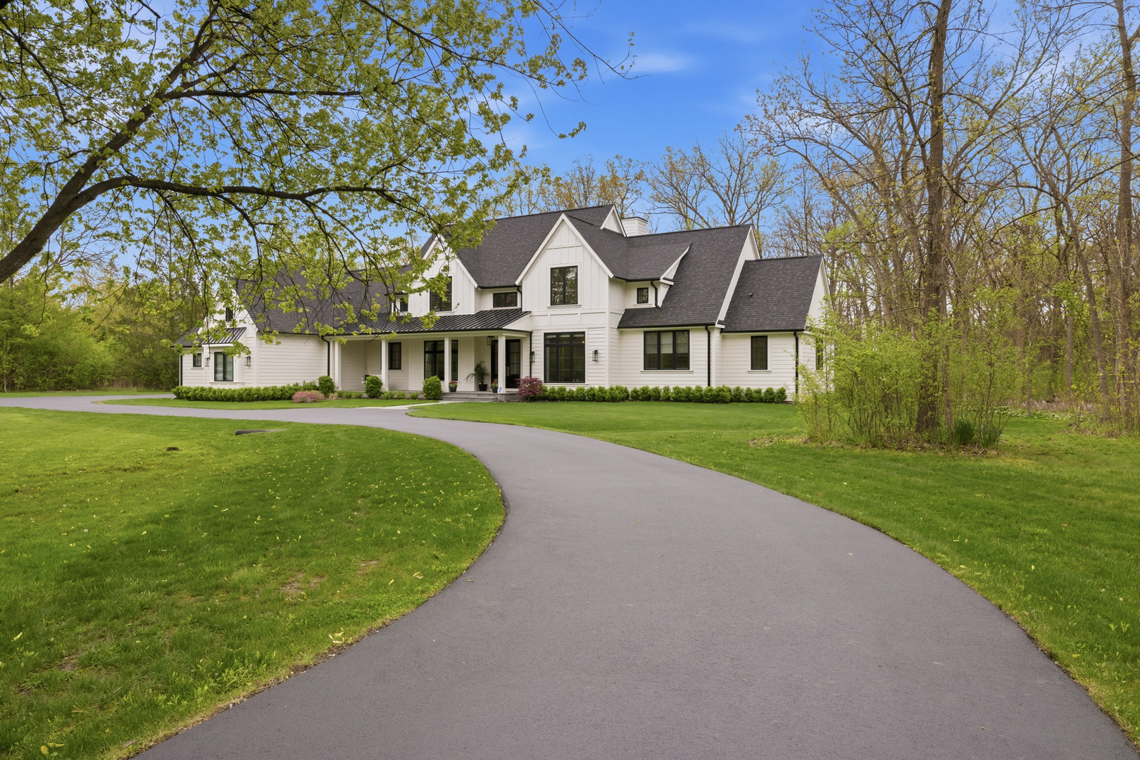 3rd image of 2701 Daiquiri Dr, Riverwoods, IL 60015 | MLS# 12722470