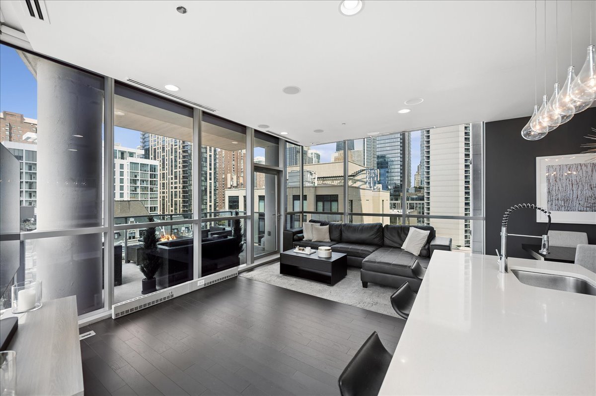 5th image of 110 W Superior St #1003, Chicago, IL 60654 | MLS# 12722484