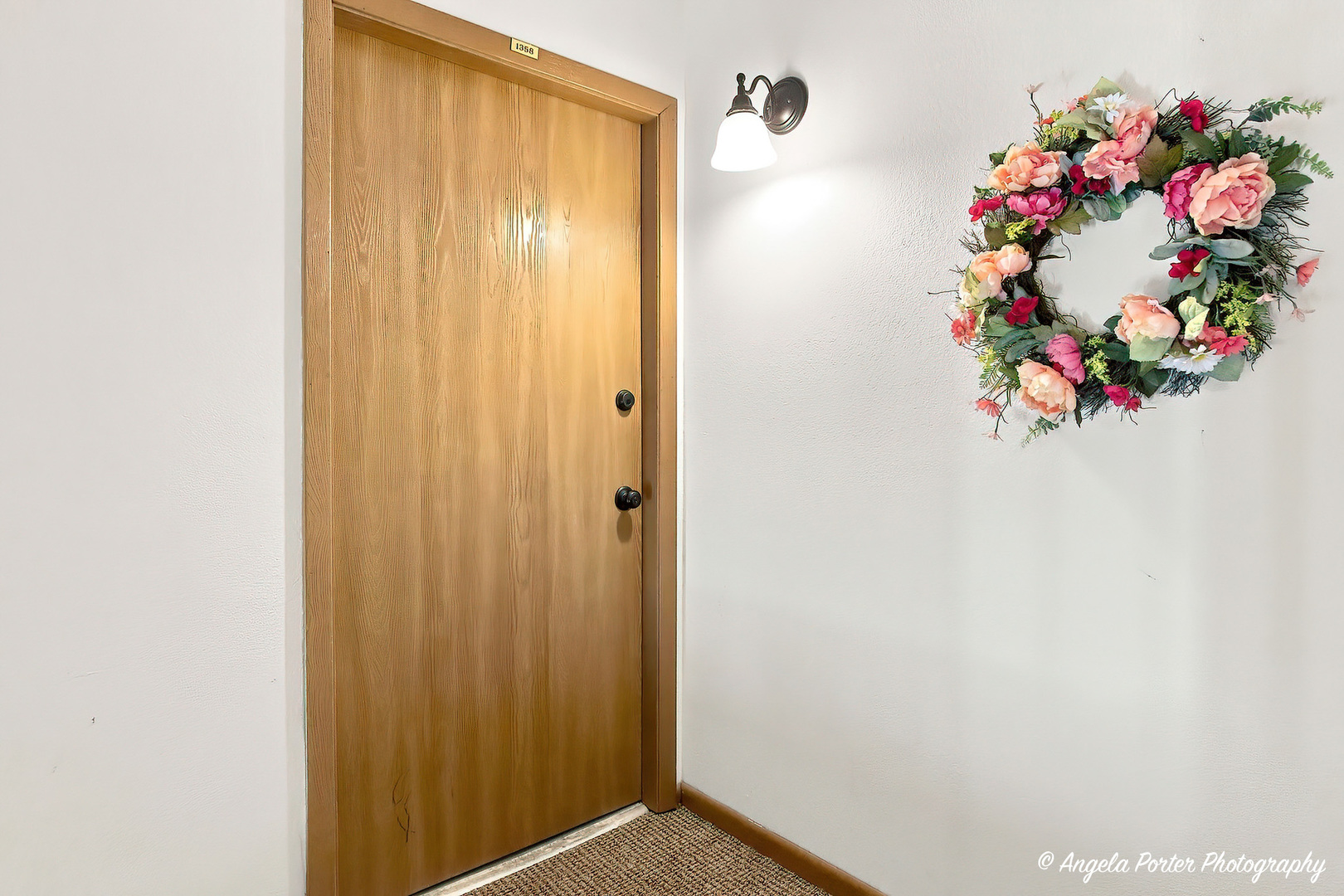 3rd image of 1358 Stratford Dr, Gurnee, IL 60031