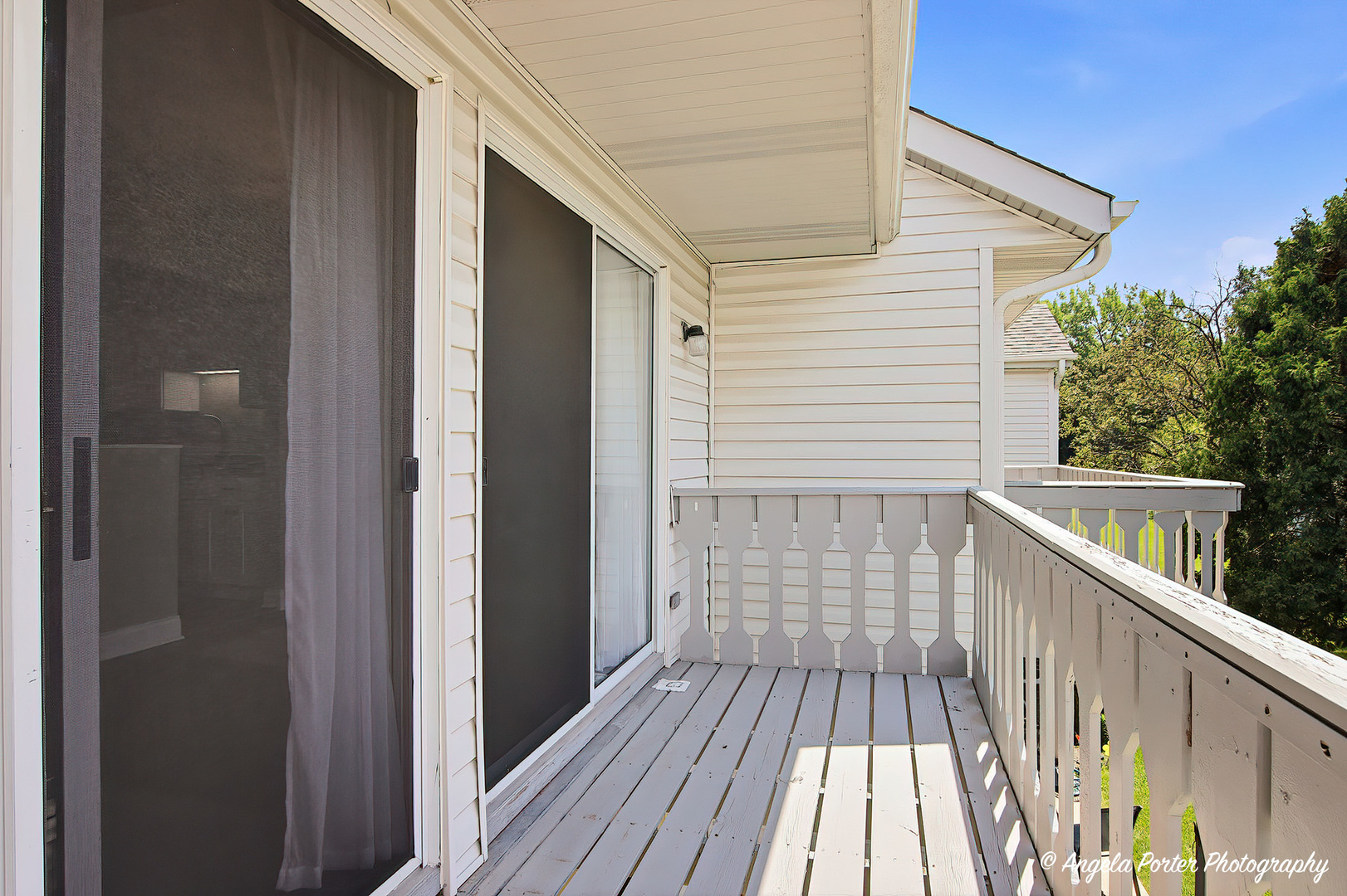 image of 1358 Stratford Dr, Gurnee, IL 60031