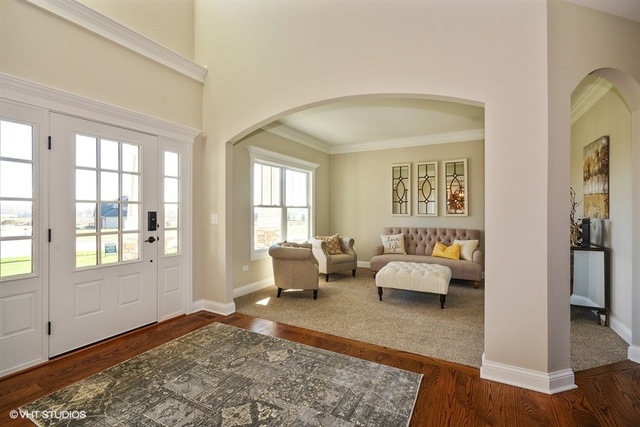 2nd image of 464 Prairie Ridge Ln, North Aurora, IL 60542 | MLS# 12722573