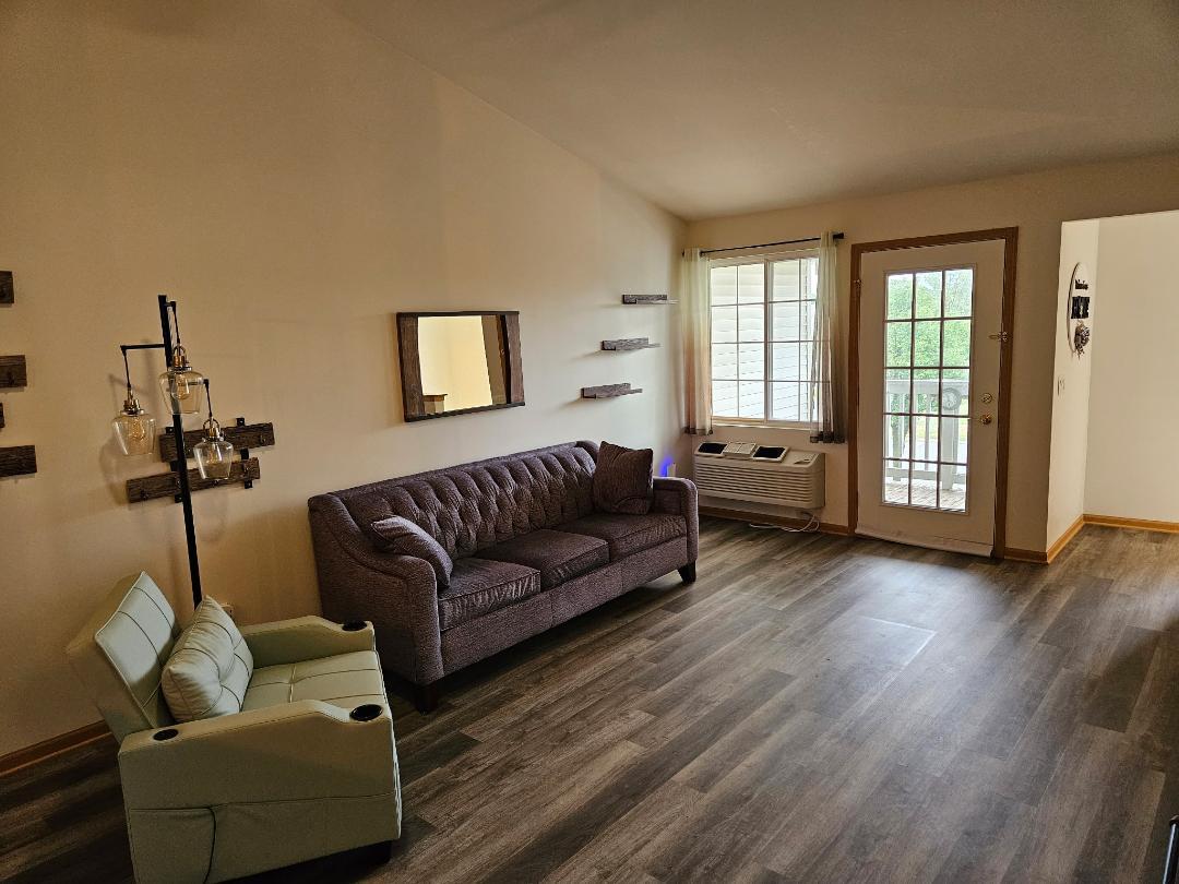 5th image of 329 Silverstone Dr #329, Carpentersville, IL 60110 | MLS# 12722686