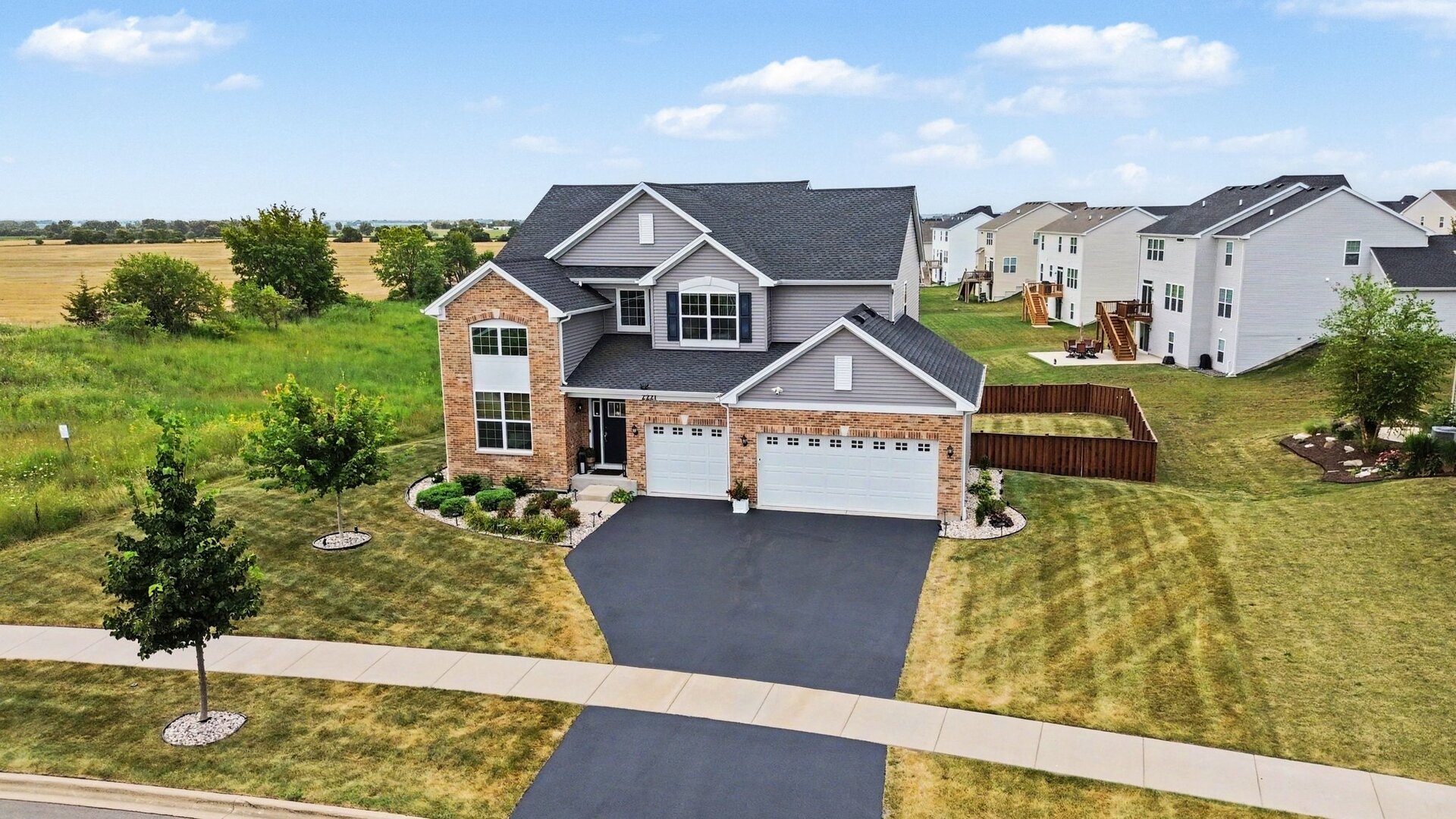 2nd image of 2221 Country Hills Dr, Yorkville, IL 60560 | MLS# 12722798