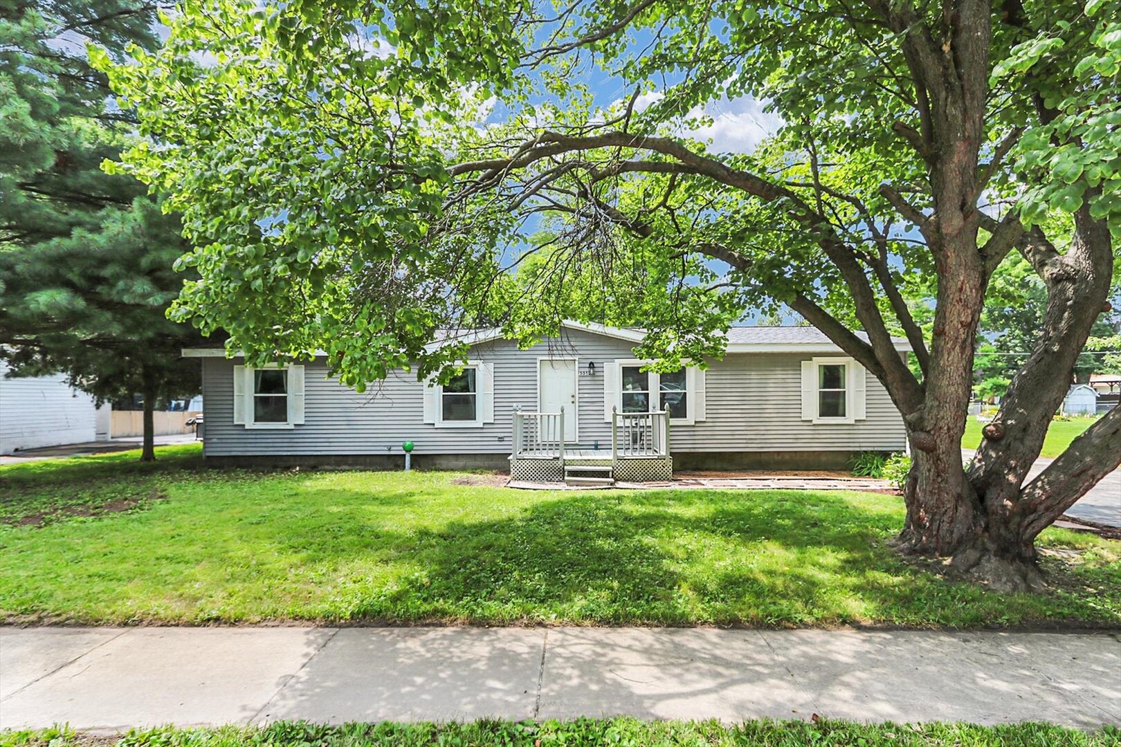 1st image of 505 Stout St, St. Joseph, IL 61873 | MLS# 12722900