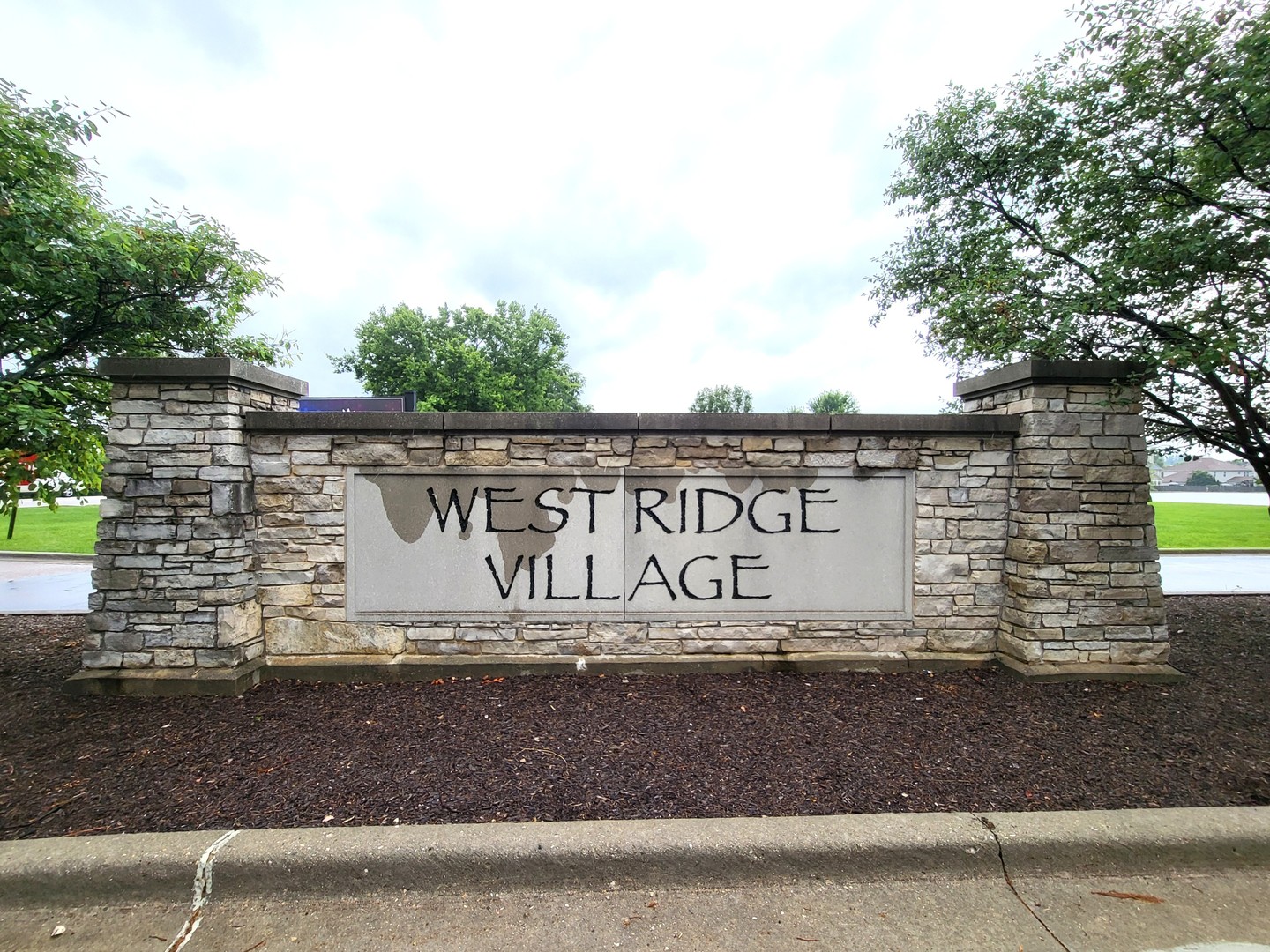 2nd image of 3348 Cameron Dr, Elgin, IL 60124 | MLS# 12722941