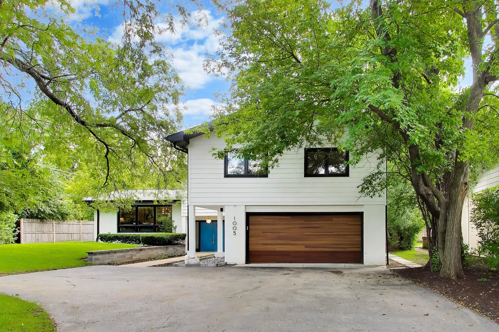 2nd image of 1005 Forestway Dr, Glencoe, IL 60022 | MLS# 12722980