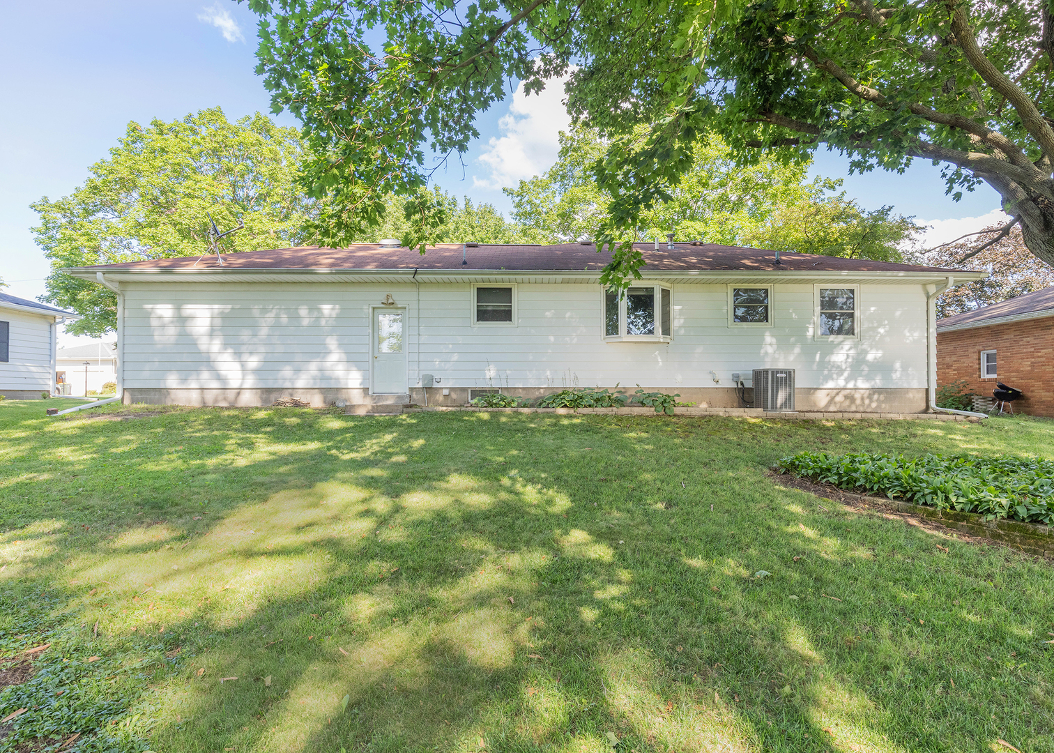 4th image of 231 Hillcrest Dr, Geneseo, IL 61254 | MLS# 12722984