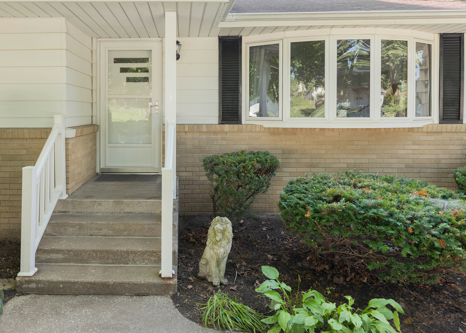 3rd image of 231 Hillcrest Dr, Geneseo, IL 61254 | MLS# 12722984
