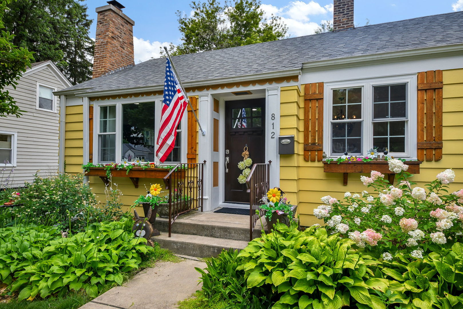 image of 812 Richards St, Geneva, IL 60134 | MLS# 12723045