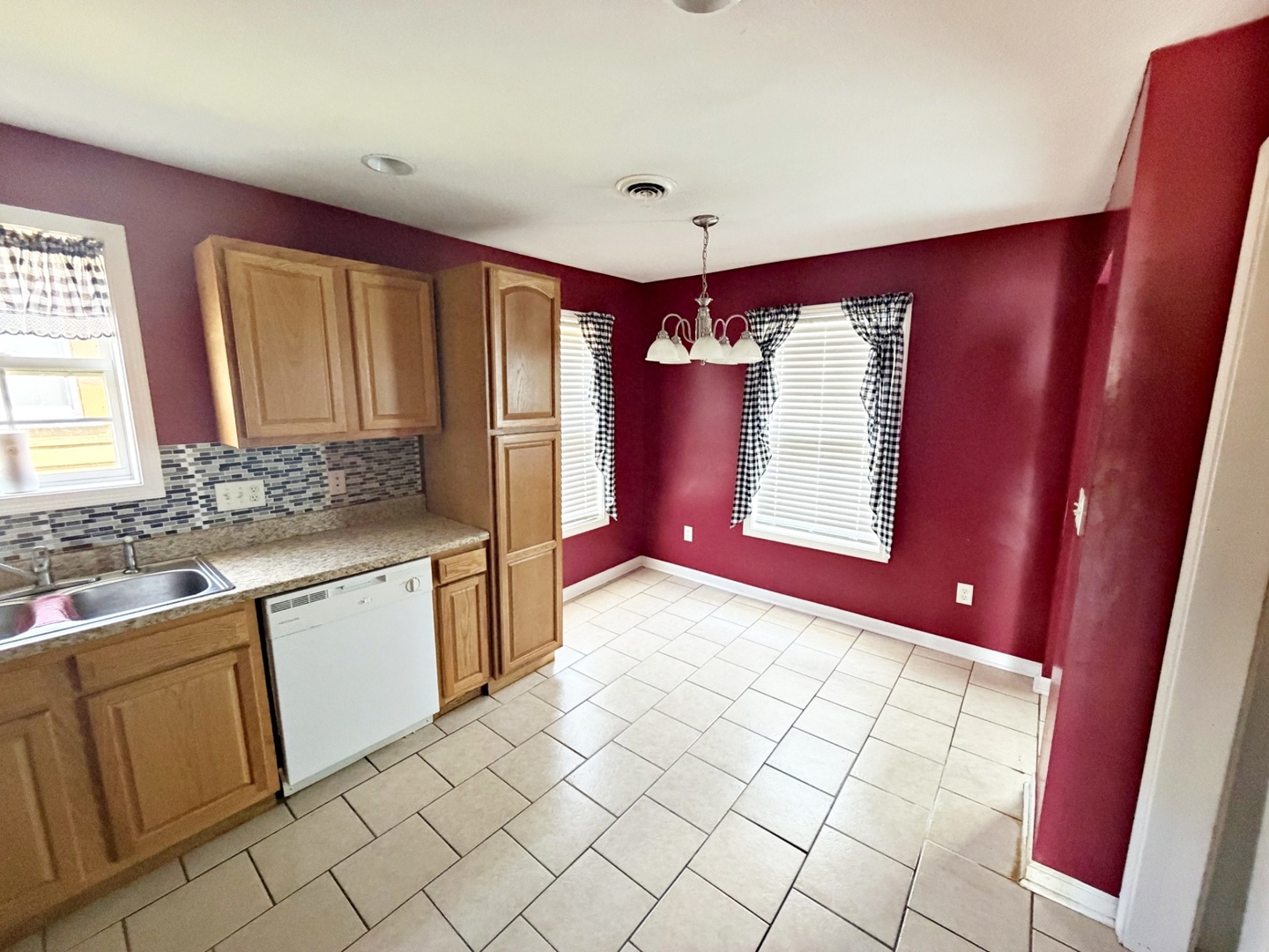 15th image of 214 W 19th St, Metropolis, IL 62960 | MLS# 12723222