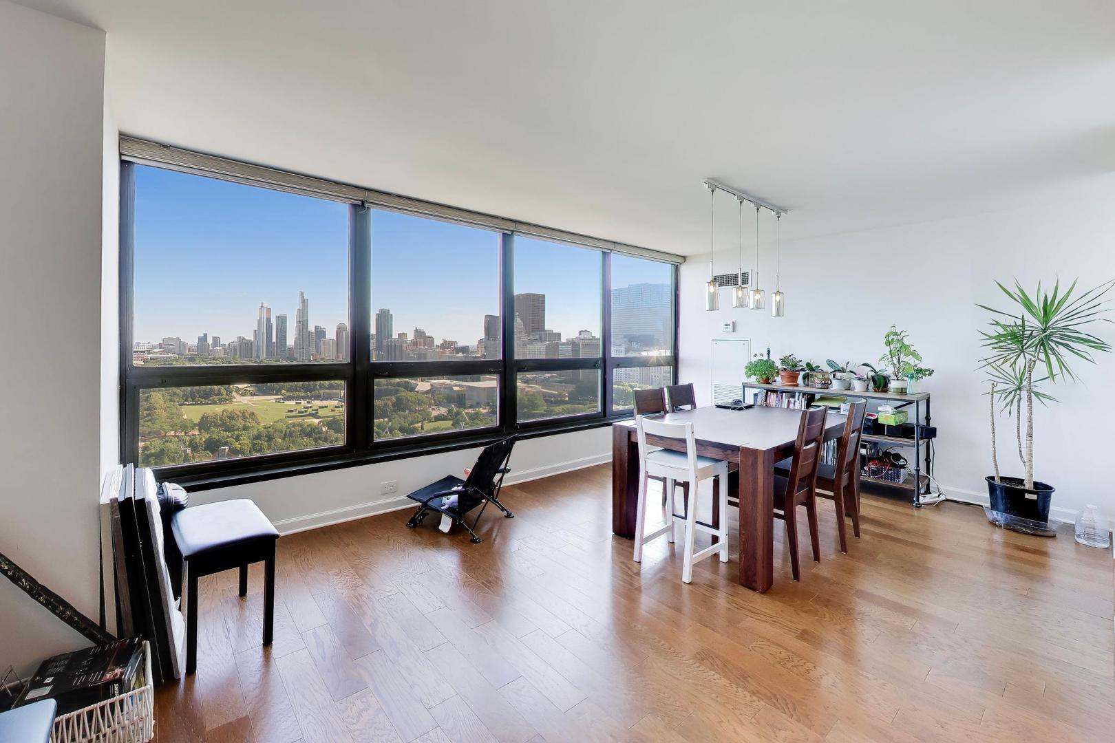 2nd image of 360 E Randolph St #2502, Chicago, IL 60601 | MLS# 12723271