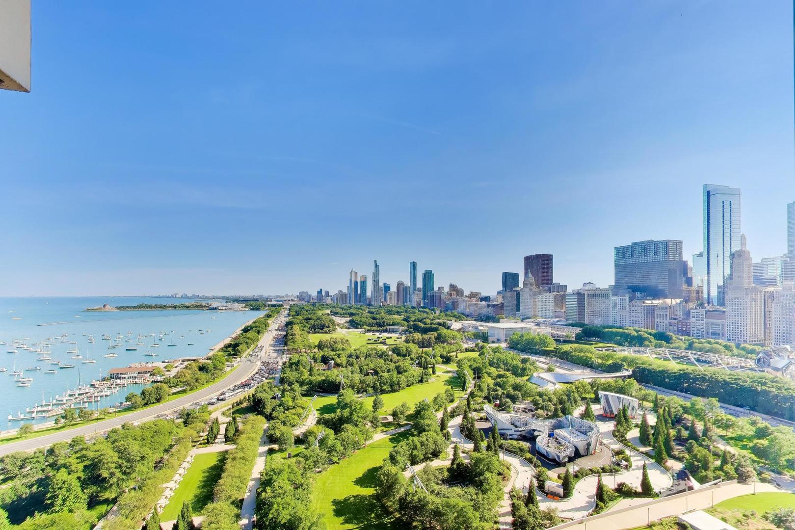 3rd image of 360 E Randolph St #2502, Chicago, IL 60601 | MLS# 12723271