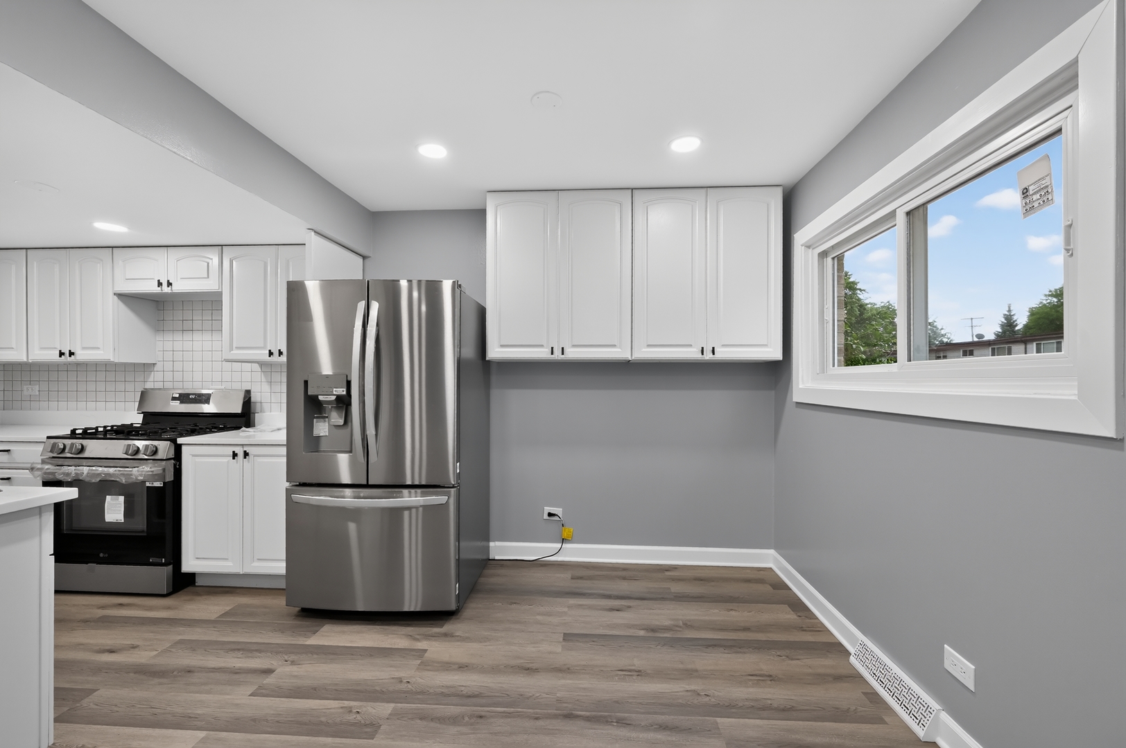 5th image of 257 Dover Dr #c, Des Plaines, IL 60018 | MLS# 12723363