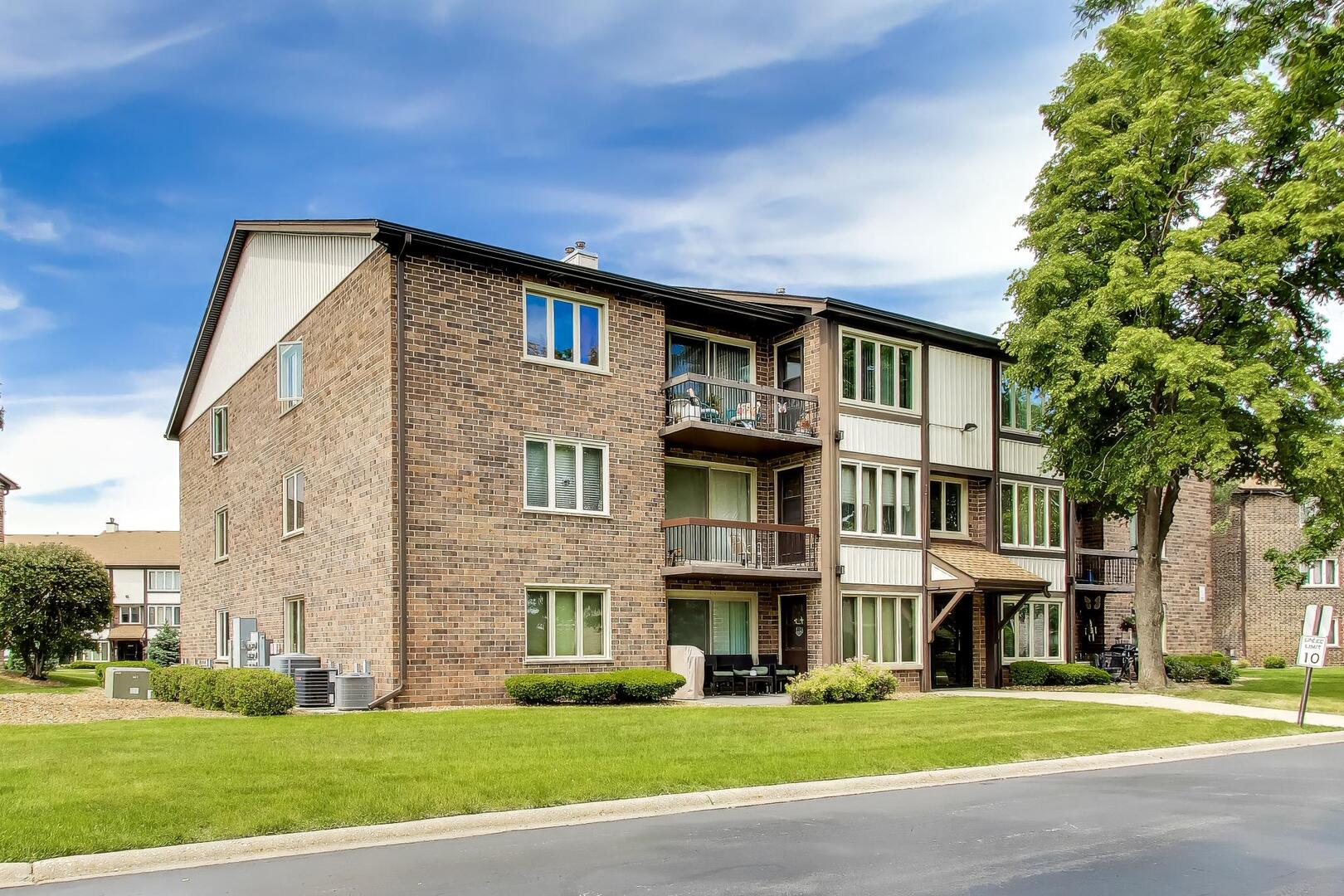 1st image of 4932 Circle Ct #502, Crestwood, IL 60418 | MLS# 12723392