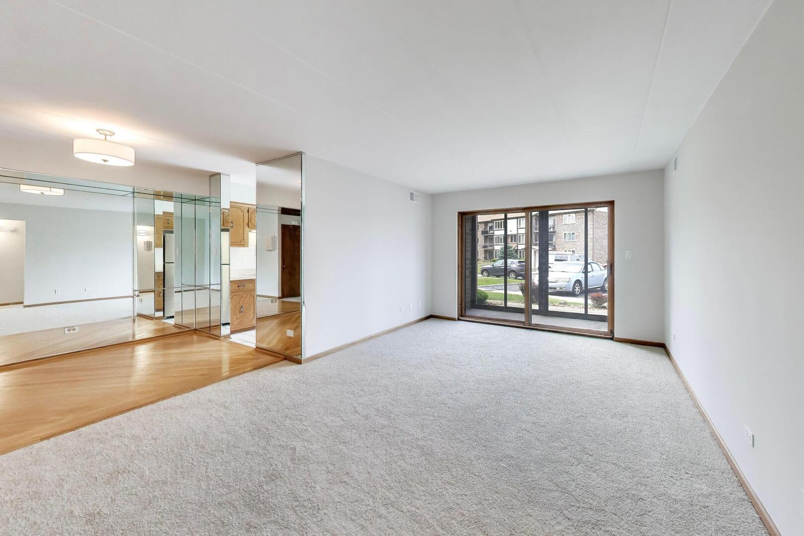 2nd image of 4932 Circle Ct #502, Crestwood, IL 60418 | MLS# 12723392