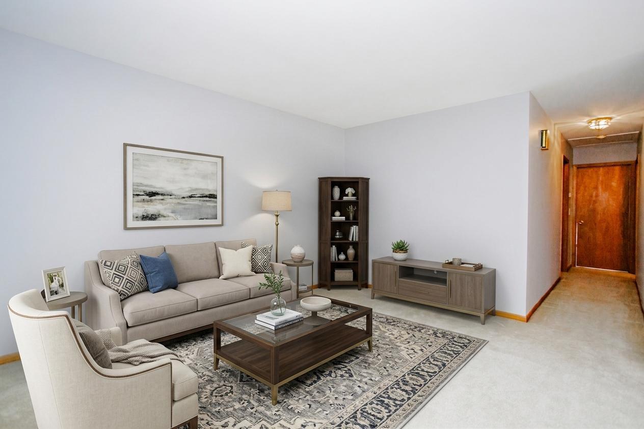 5th image of 224 E Grand Ave, Fox Lake, IL 60020 | MLS# 12723456