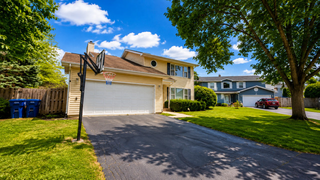 3rd image of 5316 Cypress Cir, Gurnee, IL 60031 | MLS# 12723555