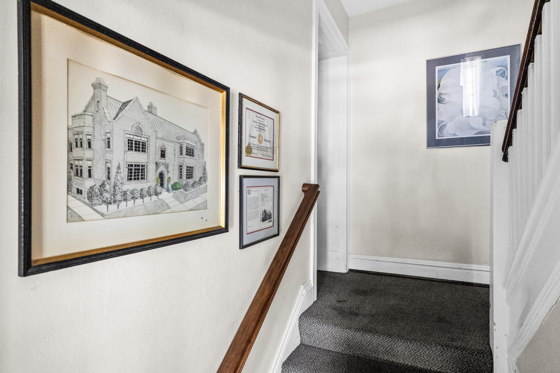 2nd image of 1106 Seward St #2E, Evanston, IL 60202 | MLS# 12723572