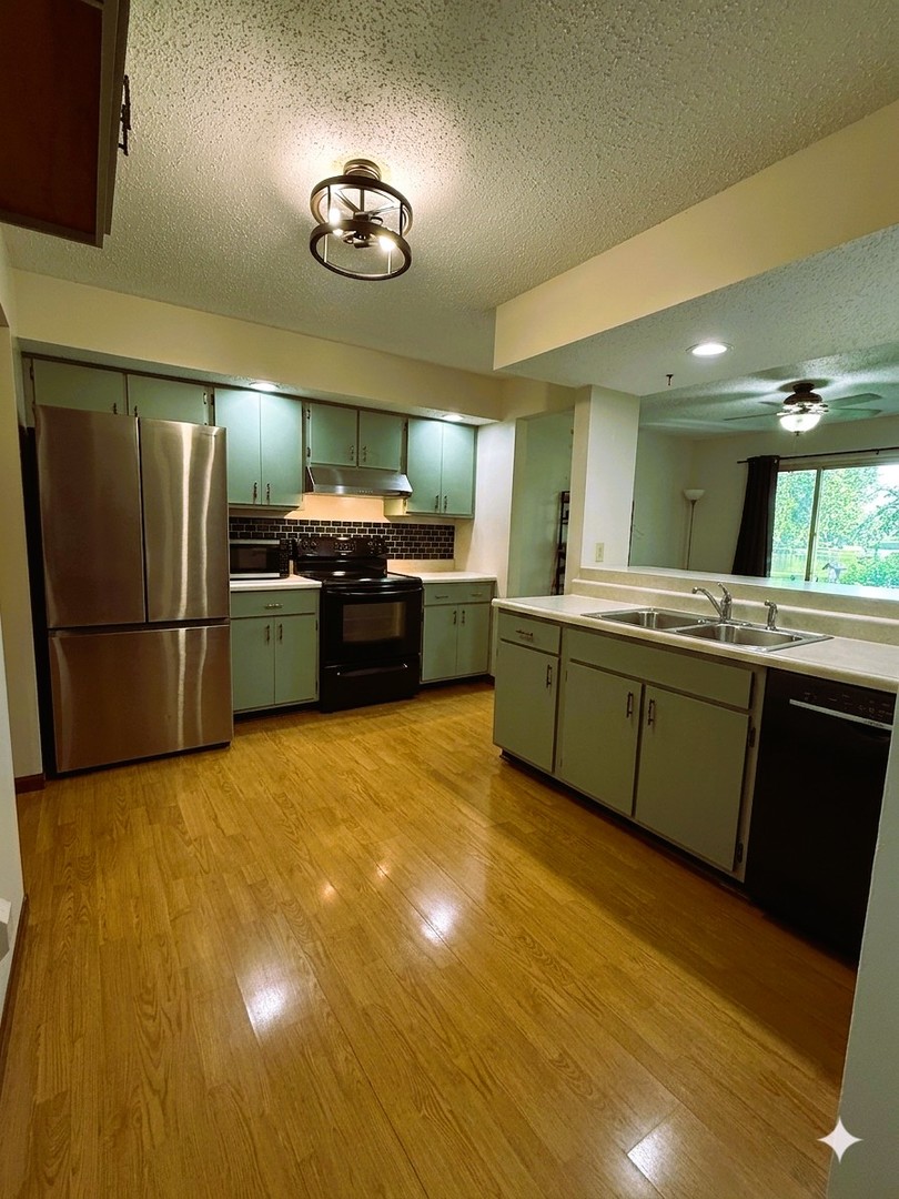 4th image of 507 Clearwater Dr, Champaign, IL 61822