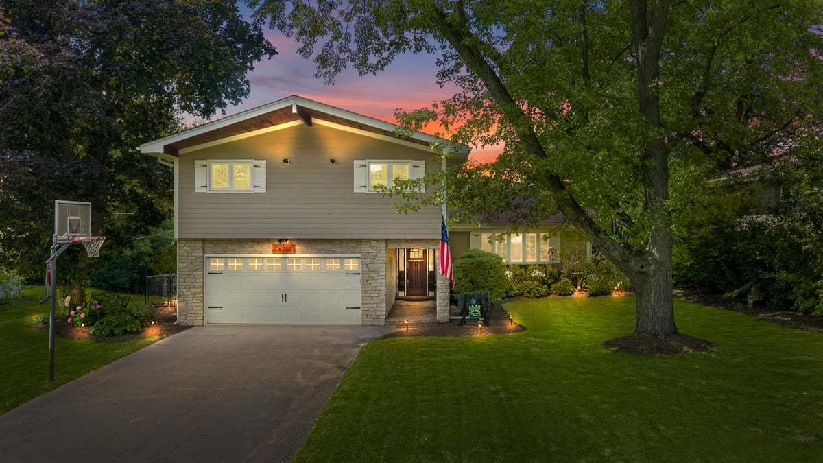 1st image of S758 Grant St, Winfield, IL 60190 | MLS# 12723715