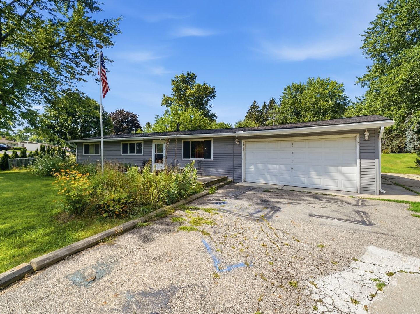 2nd image of 3715 Claremont Rd, Johnsburg, IL 60051 | MLS# 12723771