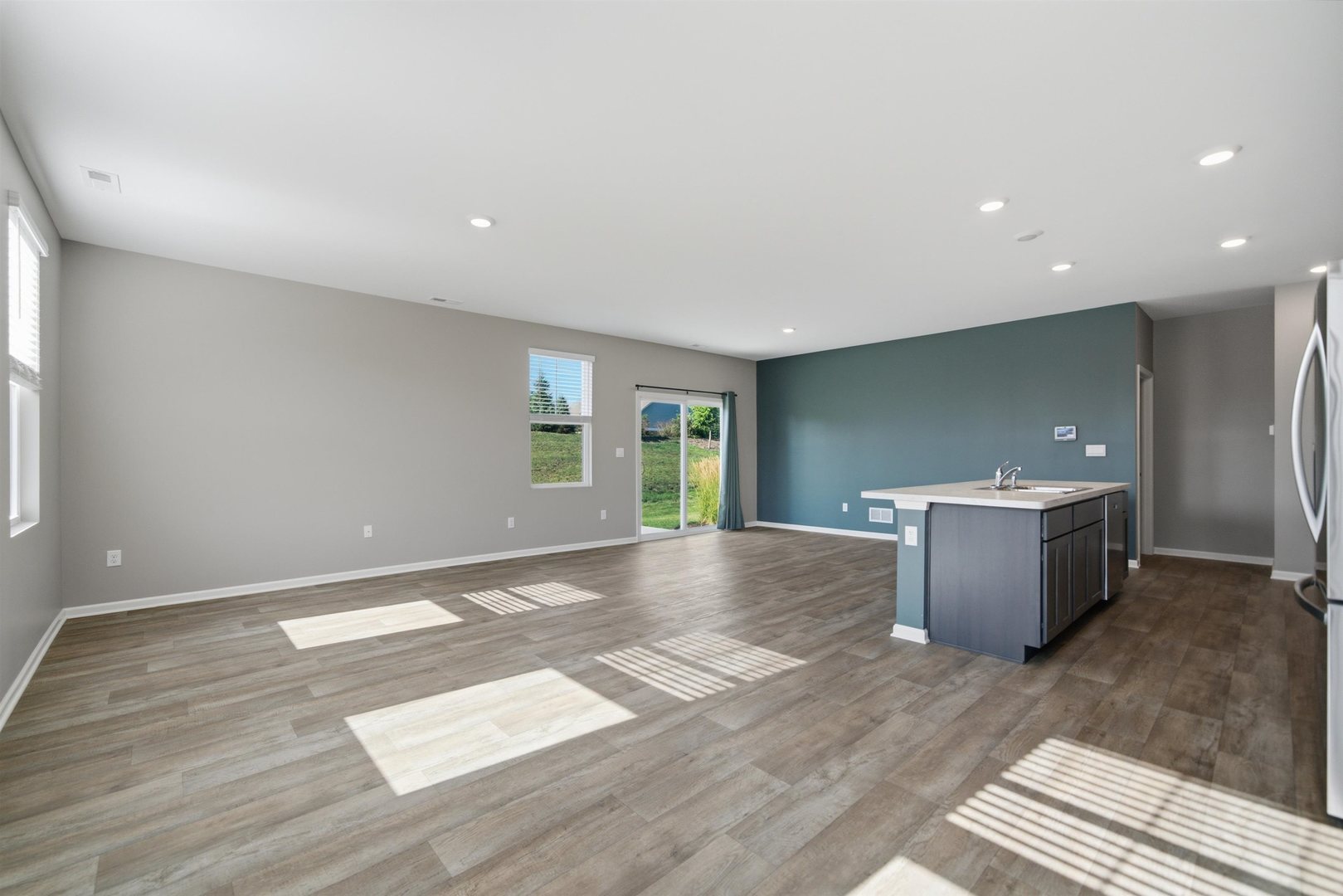 5th image of 1133 Williamsburg St, Pingree Grove, IL 60140 | MLS# 12723827