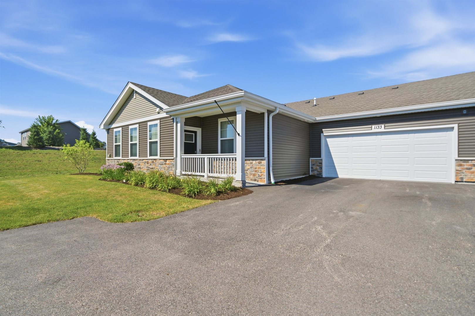 1st image of 1133 Williamsburg St, Pingree Grove, IL 60140 | MLS# 12723827