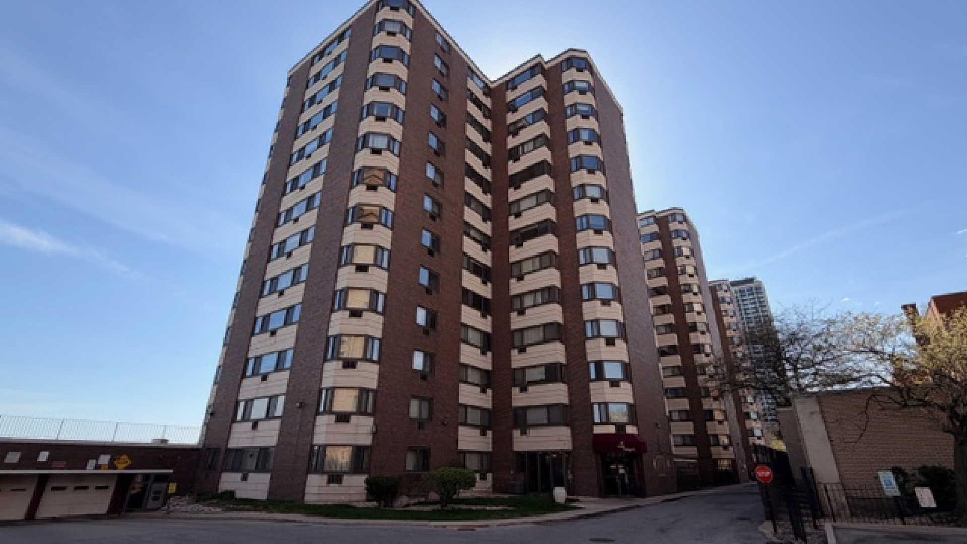 1st image of 7337 S South Shore Dr #1424, Chicago, IL 60649 | MLS# 12723854