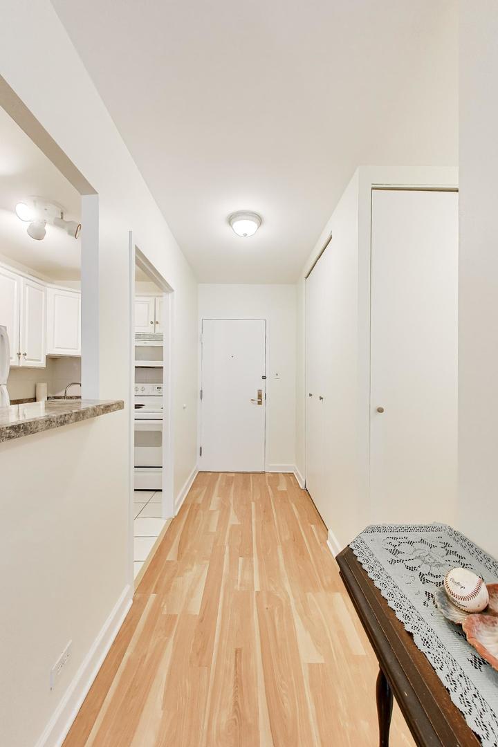5th image of 777 N Michigan Ave, Chicago, IL 60611