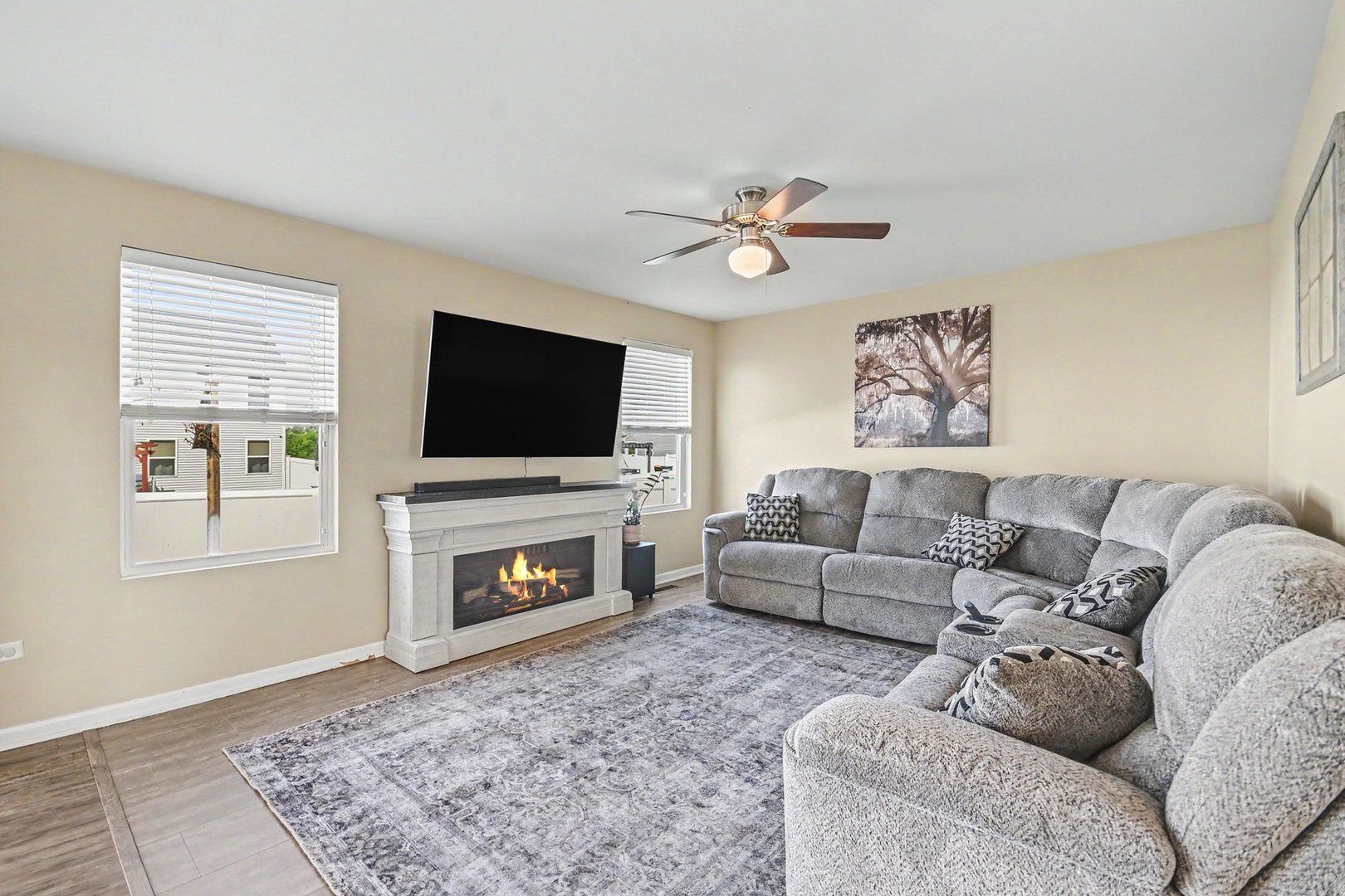 4th image of 6617 Eich Dr, Joliet, IL 60431 | MLS# 12723957