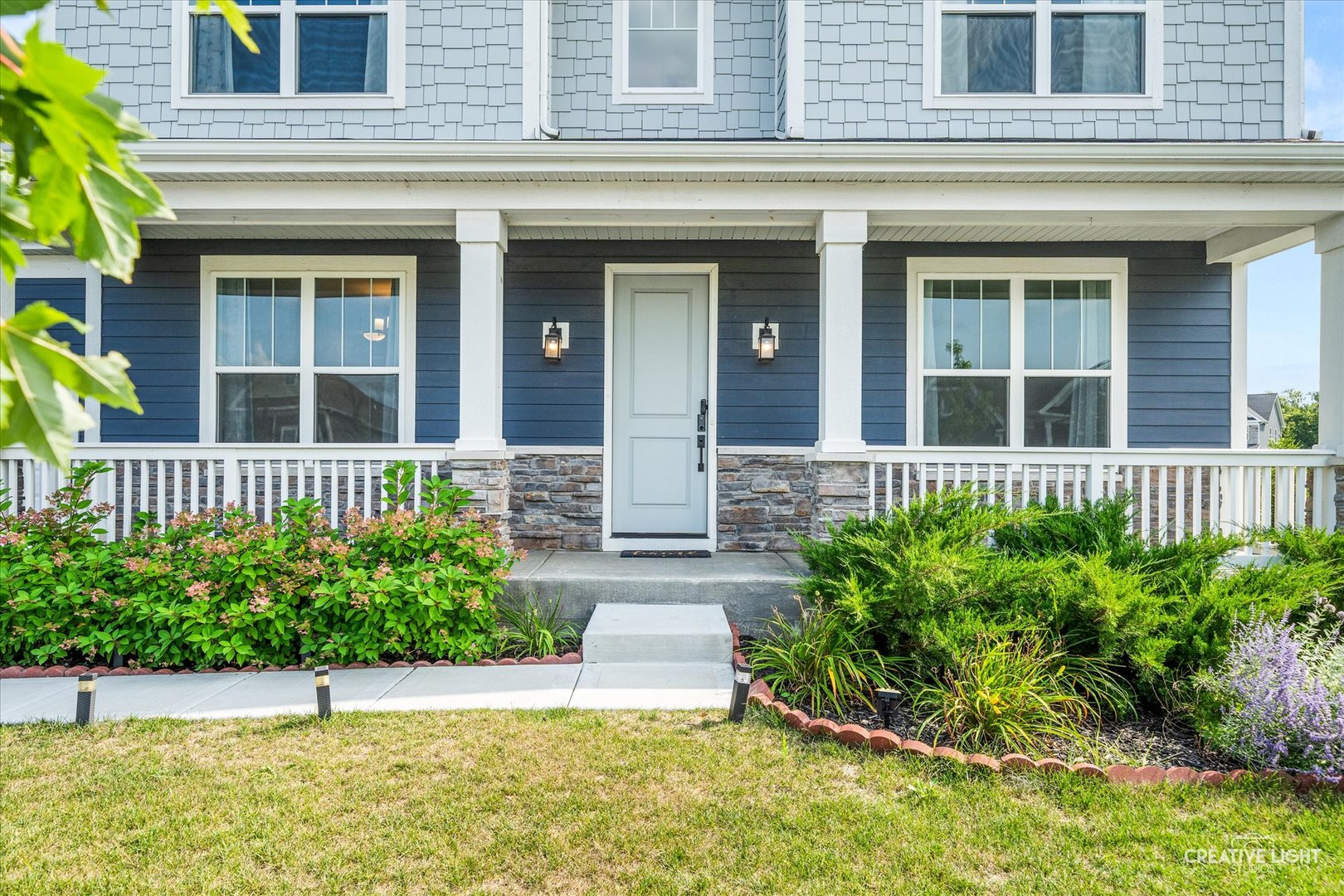 2nd image of 3553 Doral Dr, Elgin, IL 60124 | MLS# 12723995