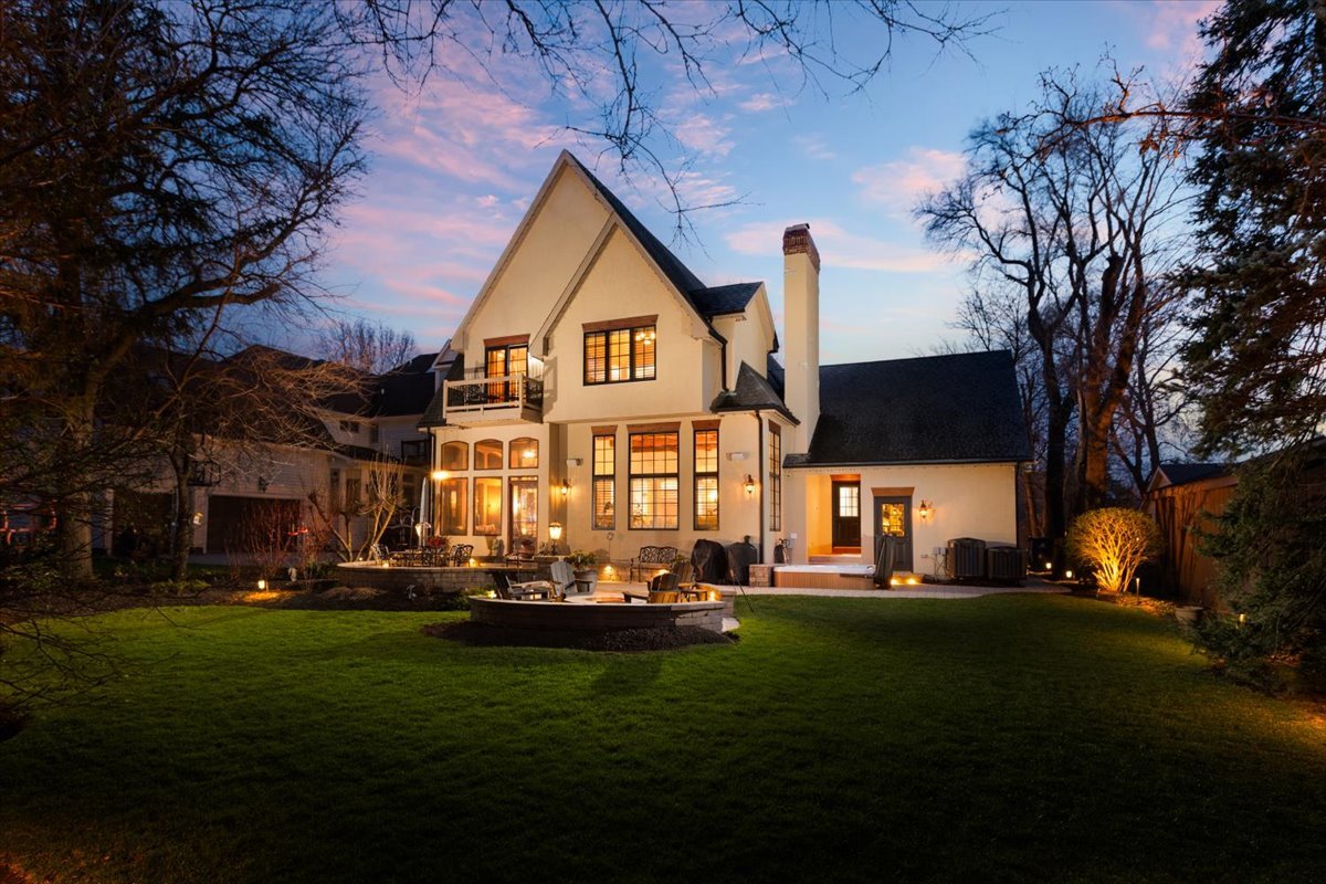 2nd image of 849 E Hillside Rd, Naperville, IL 60540 | MLS# 12724004