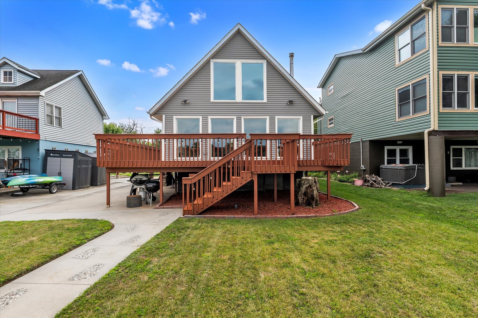 1st image of 3403 S Shore Dr, Moline, IL 61265 | MLS# 12724178