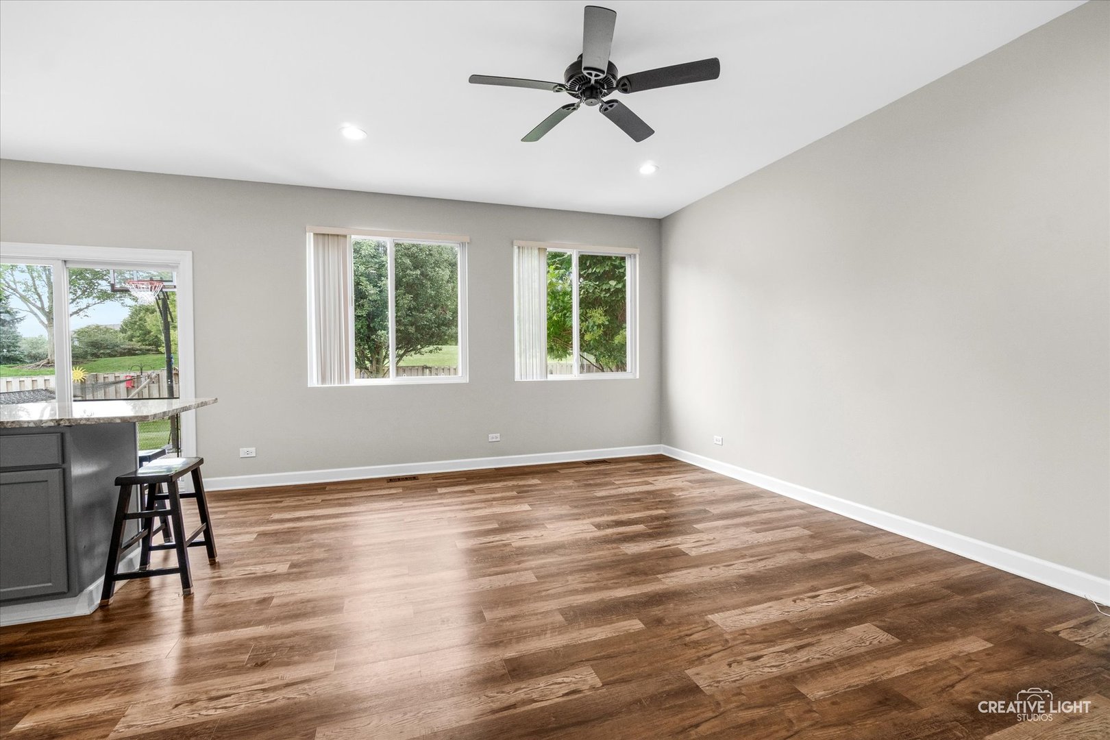 4th image of 830 Valley Stream Dr, Pingree Grove, IL 60140 | MLS# 12724209