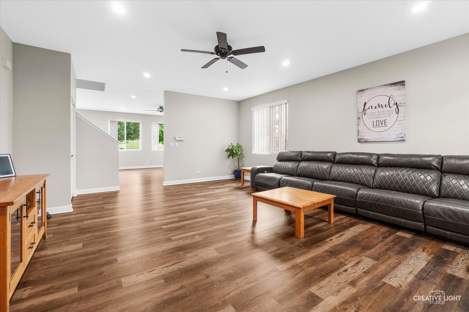 2nd image of 830 Valley Stream Dr, Pingree Grove, IL 60140 | MLS# 12724209