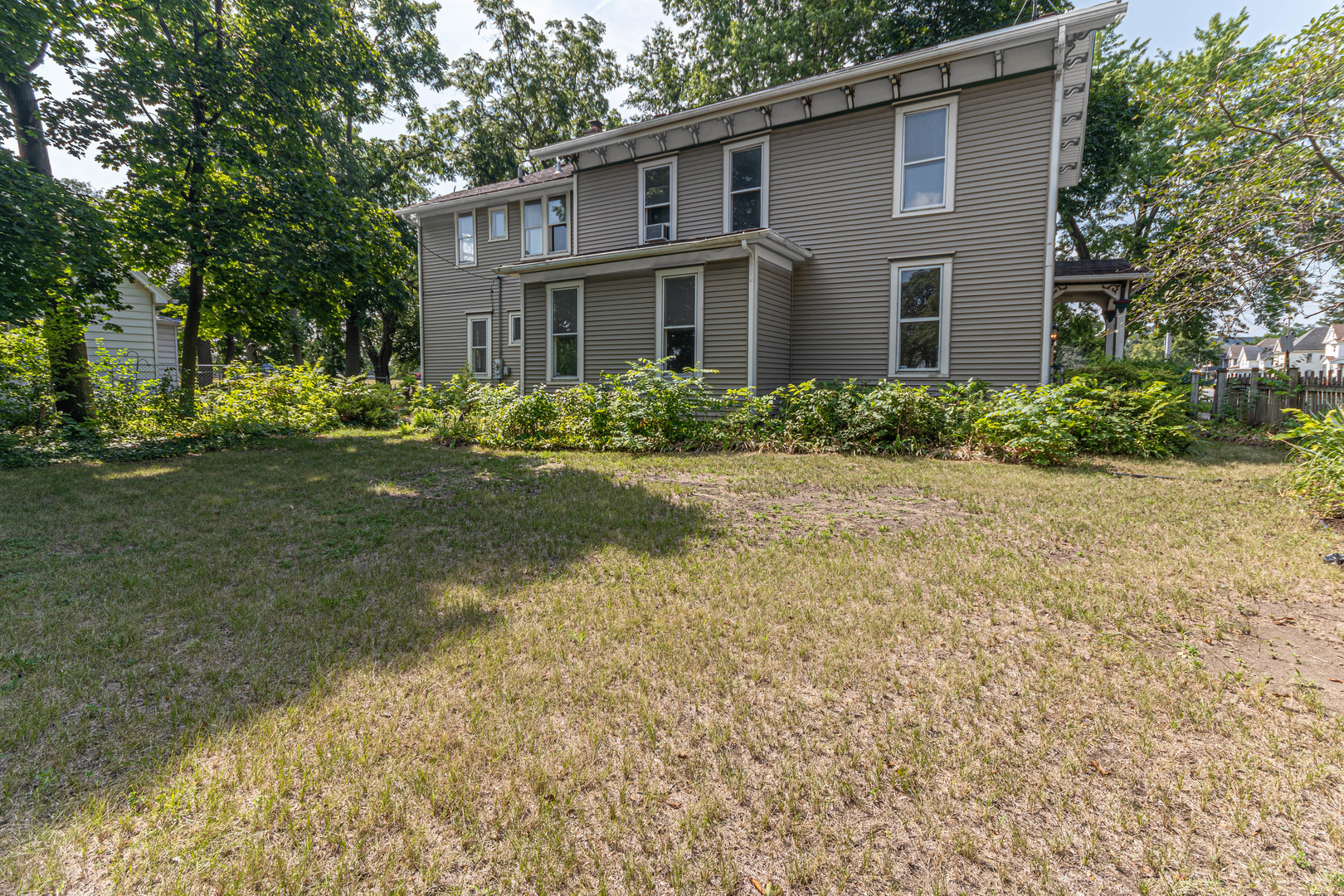39th image of 625 N 2nd St, Rockford, IL 61107 | MLS# 12724380