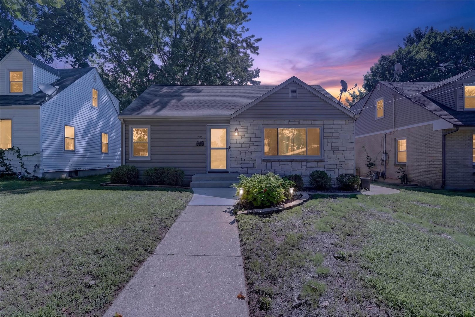 1st image of 316 Hollister Ave, Rockford, IL 61108 | MLS# 12724443