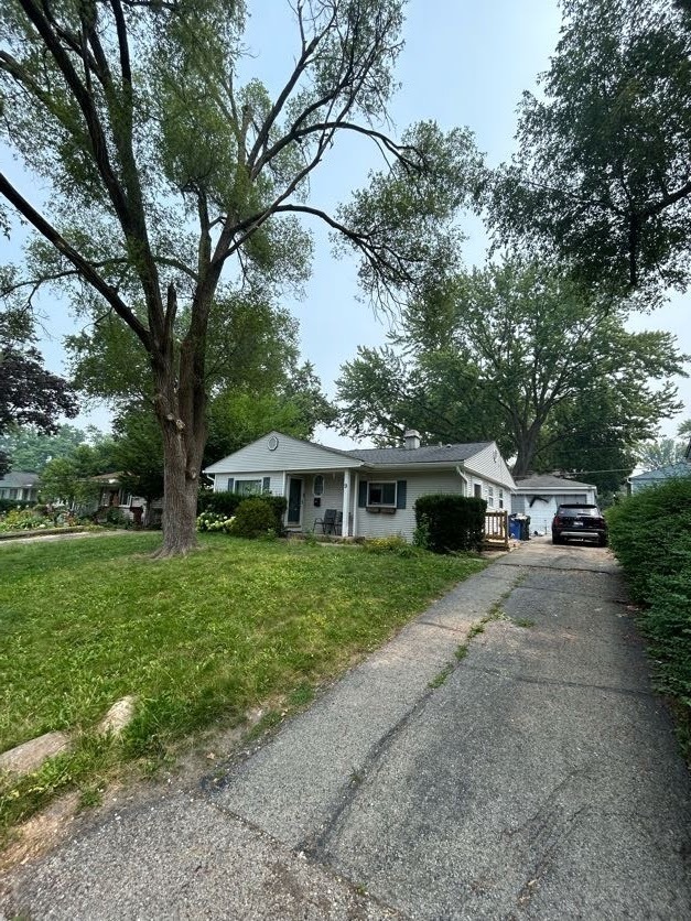 4th image of 9 Hickory Dr, Carpentersville, IL 60110 | MLS# 12724501