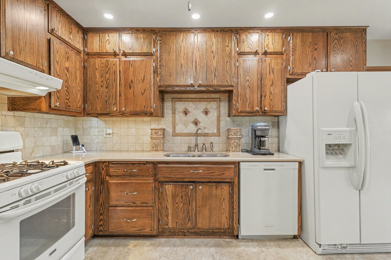 3rd image of 8507 167Th St, Tinley Park, IL 60487 | MLS# 12724558